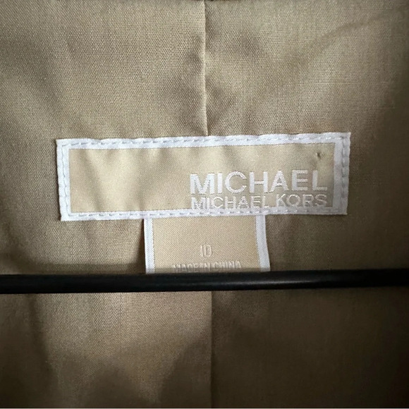 Michael Kors Tan Tweed Jacket. Medium - Picture 3 of 10